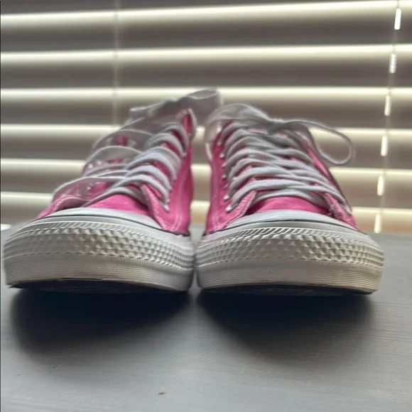 Converse Pink Canvas Sneakers with White Accents - Picture 8 of 16